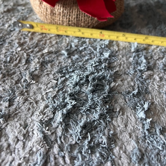 16 “ Undecorated CHRISTMAS TREE in BURLAP BAG- WIRED BRANCHES - Picture 3 of 6